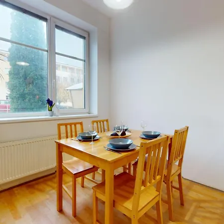 Apartment Topolova 912b
